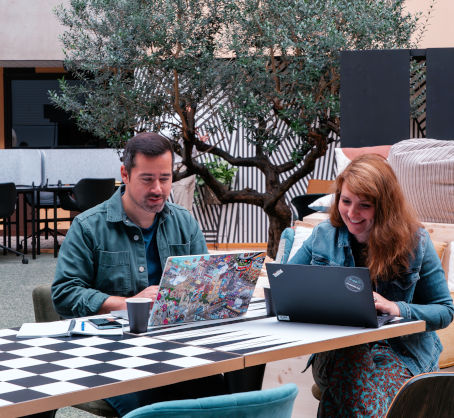 Travaillet et rencontrer Cowool